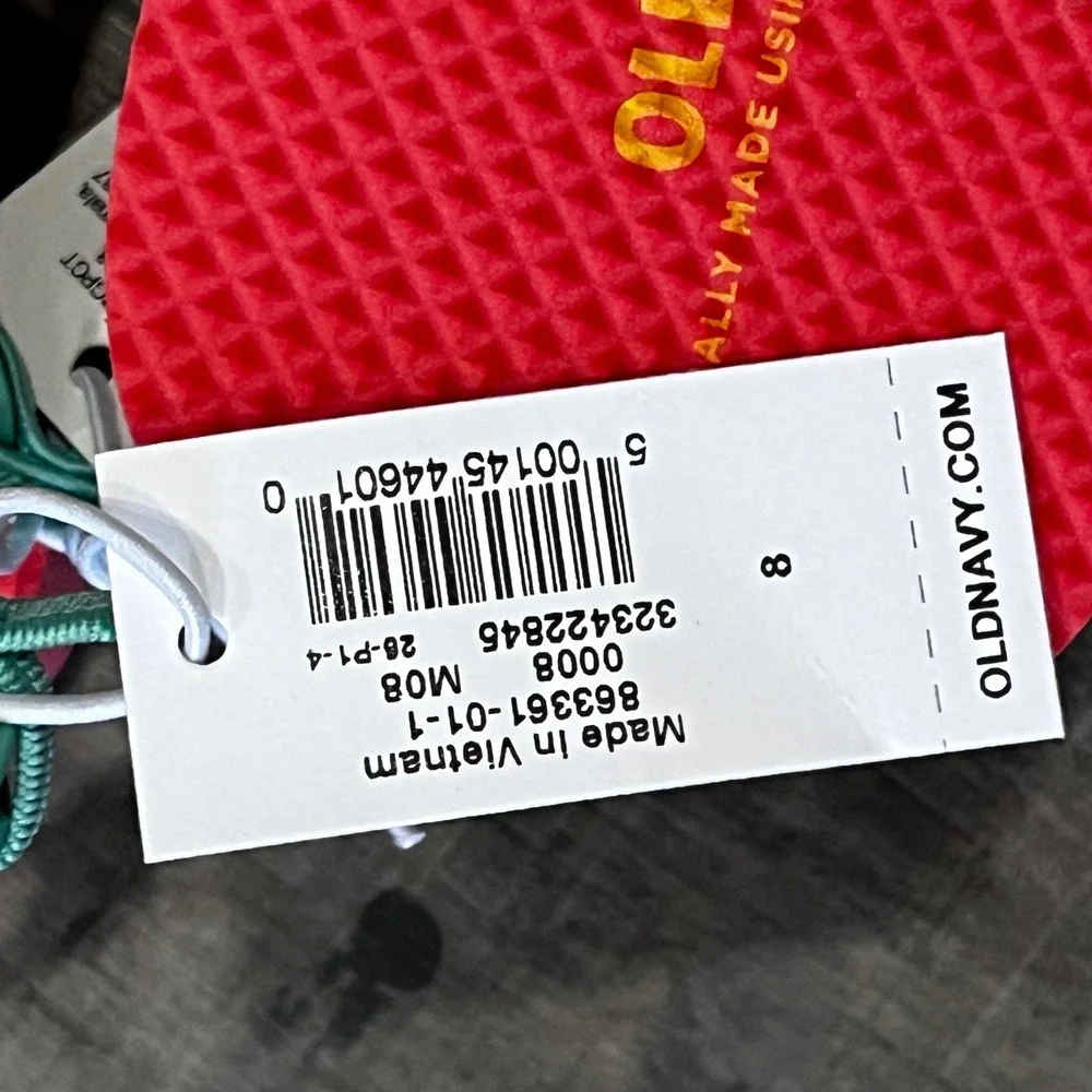 Old Navy Toddler Girls Strawberry Flip Flop Sandals Red Green Size 8 NWT